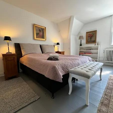 Bed & Breakfast Jungshovedgaard Praesto