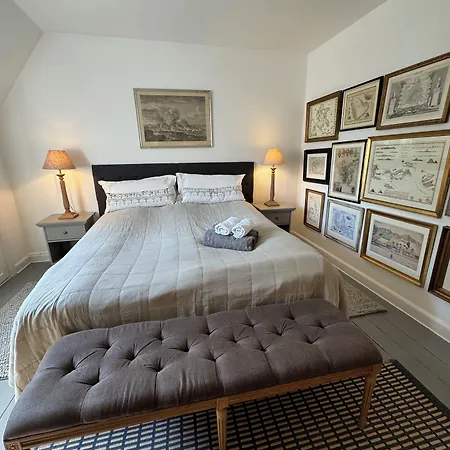 Jungshovedgaard Bed & Breakfast